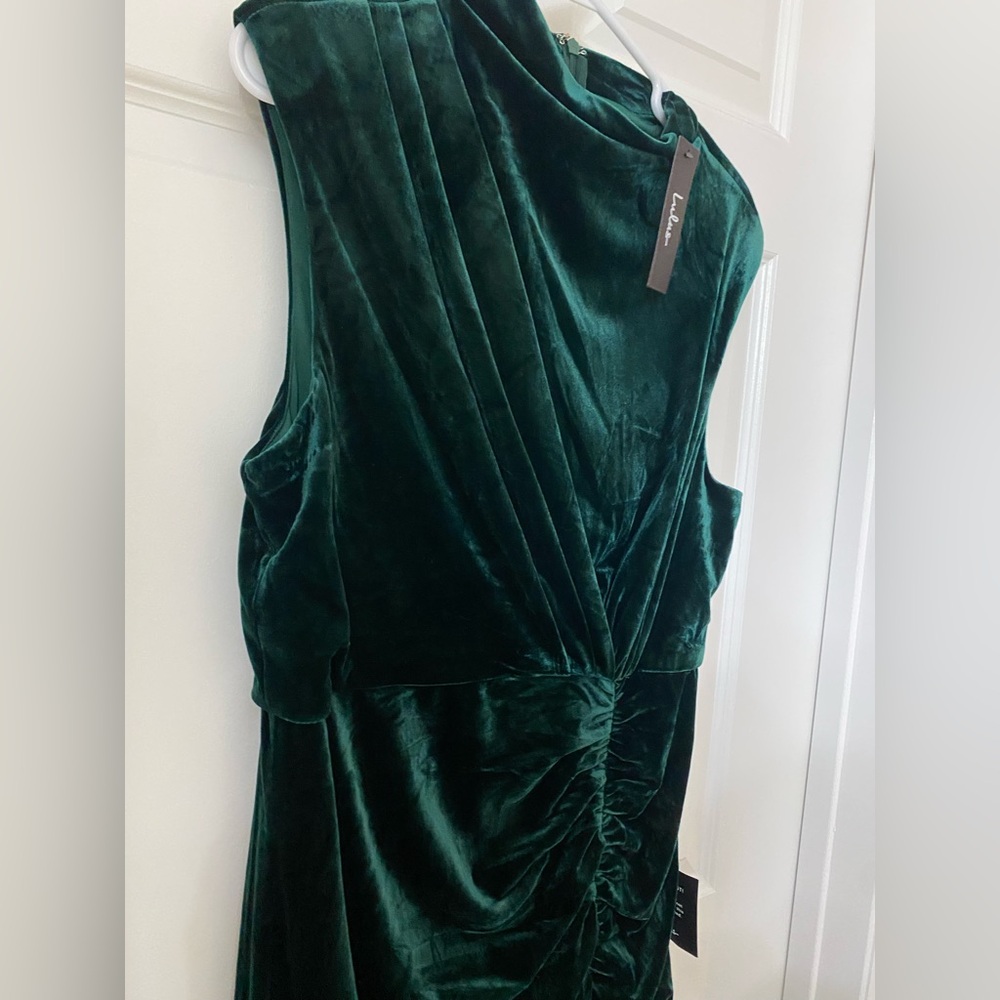 Lulus Alluring Image Emerald Ruched Velvet Mock Neck Maxi Dress - Picture 12 of 16